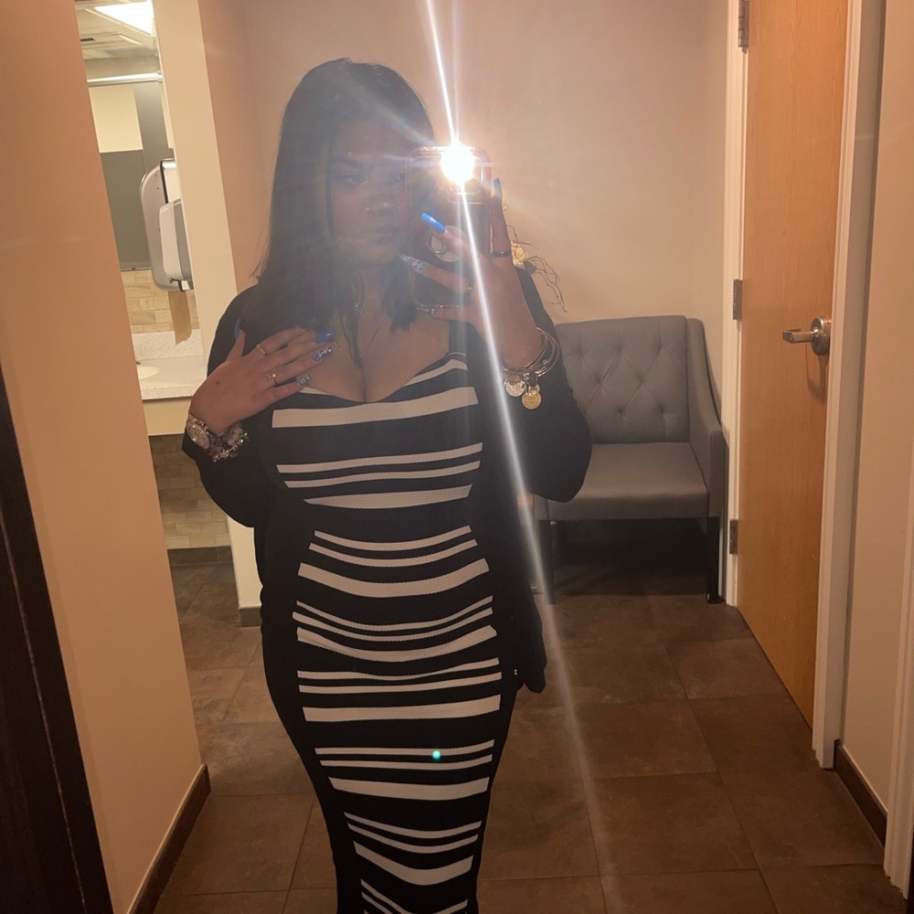 Meet your Posher, Nafeeza